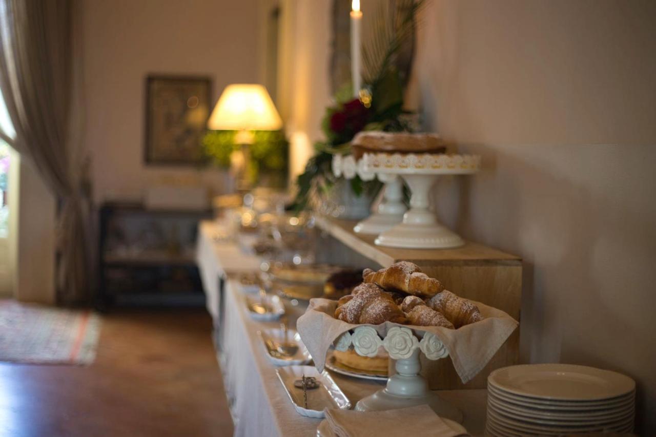 Corte Rossetti Le Dimore Luxury B&B 瓦斯托 外观 照片