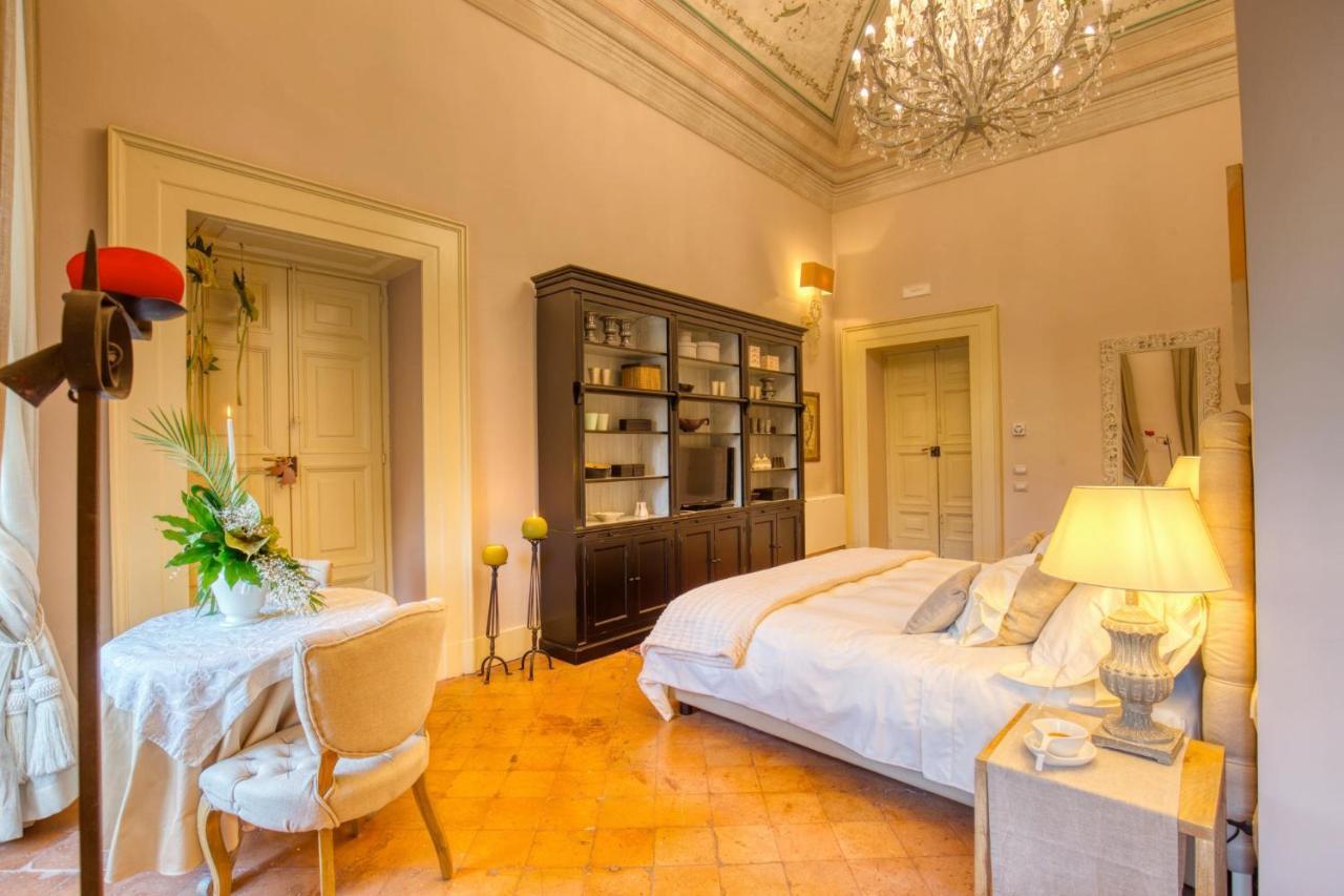 Corte Rossetti Le Dimore Luxury B&B 瓦斯托 外观 照片